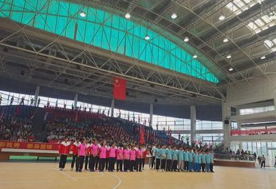 新縣啟福小學“市長杯”足球賽、縣運動會、“校長杯”籃球賽頒獎