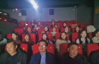 新縣啟福小學黨支部開展“追憶抗美援朝 弘揚革命精神 牢記初心使命”主題黨日活動