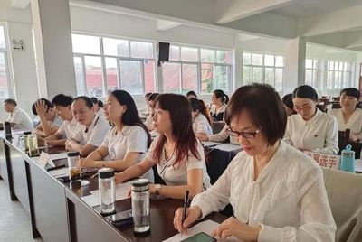 新縣啟福小學黨支部開展“不忘初心 牢記使命”“慶國慶”主題演講比賽活動