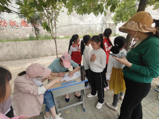 運動凝聚力量 激情飛揚賽場 新縣啟福小學(xué)舉行2023年春季運動會