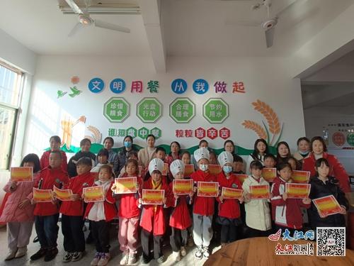廬山市第三小學舉行第一屆 校園廚王爭霸賽 活動 組圖