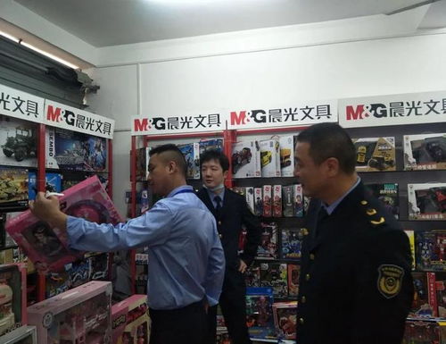 嚴(yán)查 郴州部分小賣店向小學(xué)生兜售 三無 產(chǎn)品 過期食品