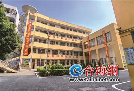 58年辦學培養一批批名師 優秀校友